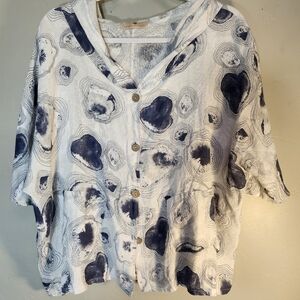 Lands Downunder Lightweight Hooded Button-Front Top in White and Blue Sz XL